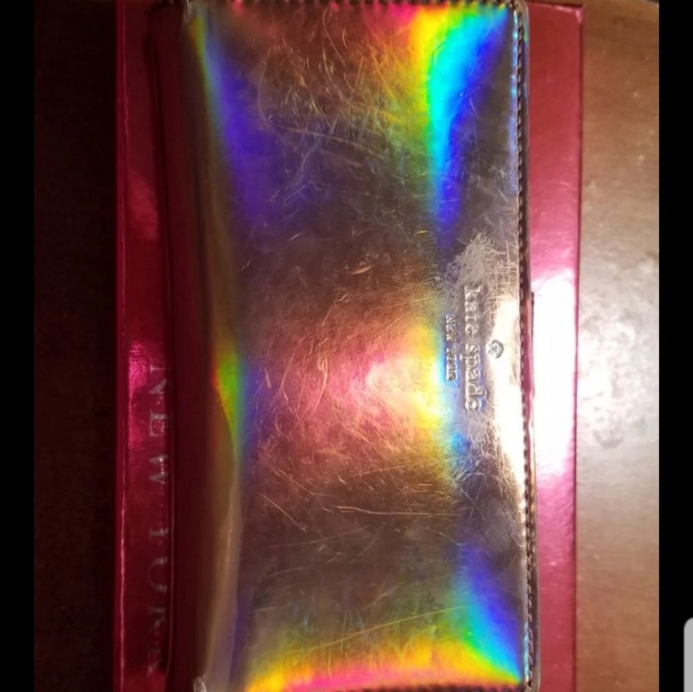Kate Spade metallic wallet in good condition